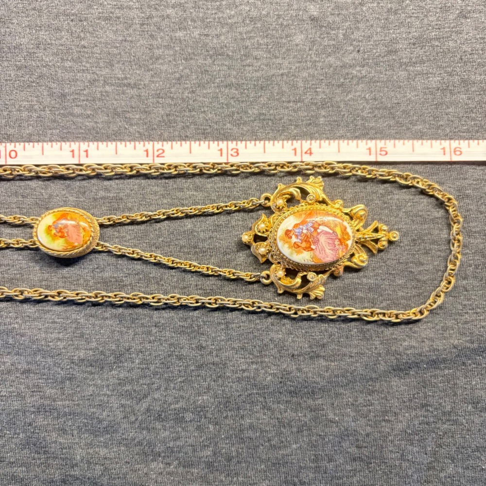 Necklace Gold Tone Faux Pearl Fragonard Courting Couple Victorian Style 24 In - Picture 8 of 14